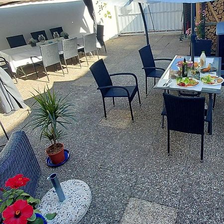 וורמס Apartmenthaus Schlosspark מראה חיצוני תמונה